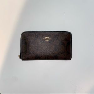 Coach wallet